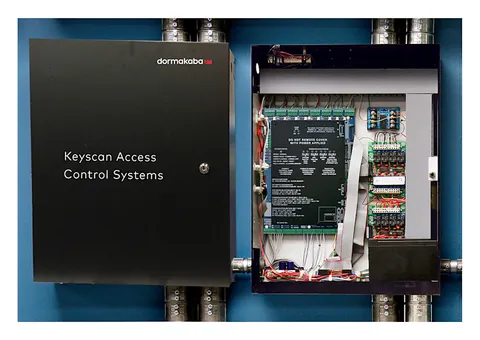 Controlador de acceso Keyscan abierto