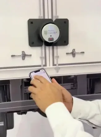 Apertura de un candado Sera4 con el celular